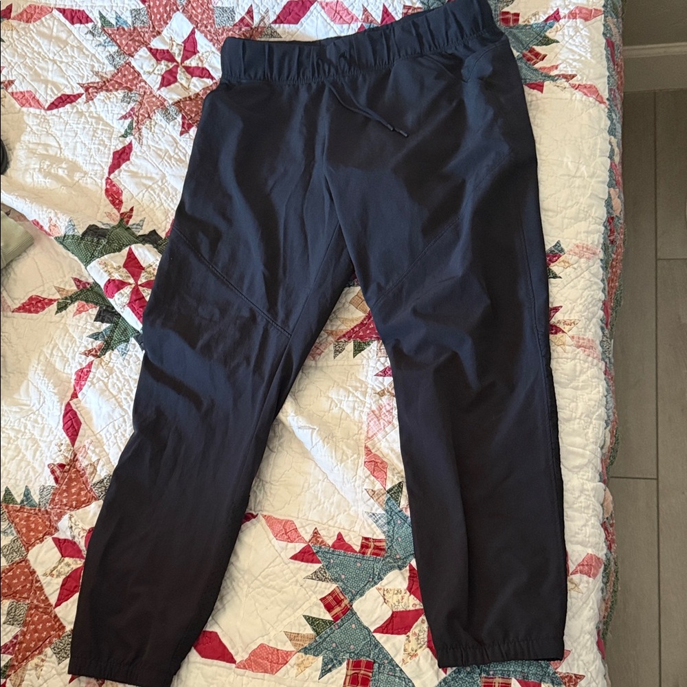 UnderArmour Black Jogger Pants